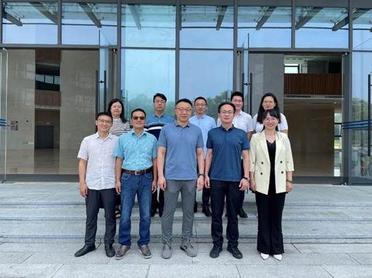 https://gs.swufe.edu.cn/__local/5/EB/C3/FB96D84E70034546E0666DE5FBD_89939720_49DBD.jpg